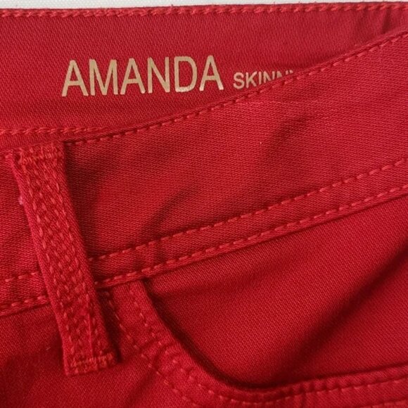DL 1961 Amanda Skinny Jean in Pout - Picture 7 of 9